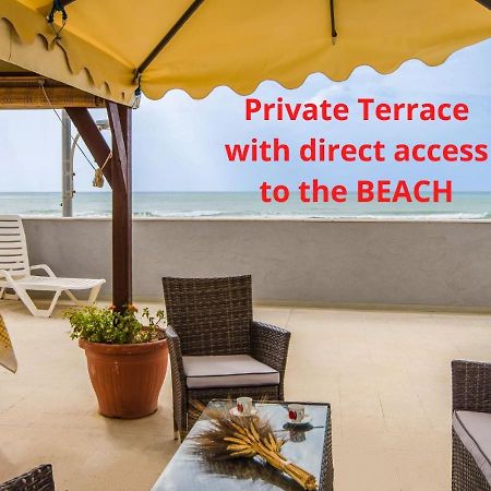 Arisa -Terrazza Privata 60 Mq Sulla Spiaggia Donnalucata  Extérieur photo